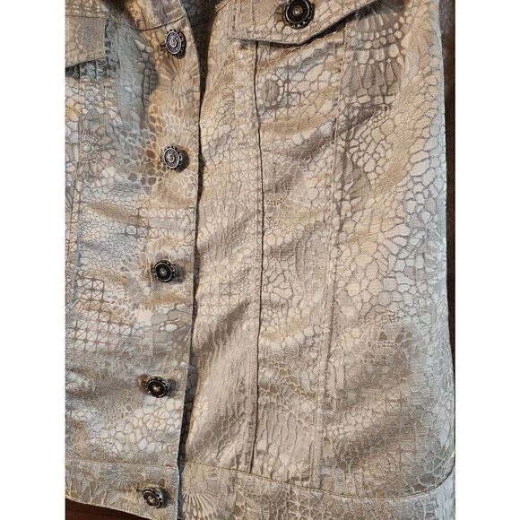 NWOT CHICO'S 2 (Large) Metallic Floral Jacquard Button Up Jacket Platinum Gold - Picture 3 of 8